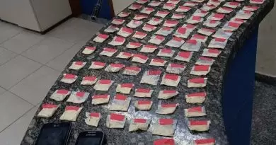 Policiais militares apreendem 107 papelotes de cocaína em Santo Antônio de Pádua