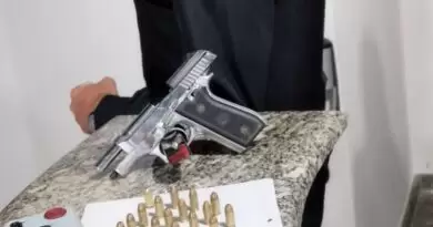 PM apreende arma e munições em Miracema: um homem de 20 anos foi preso
